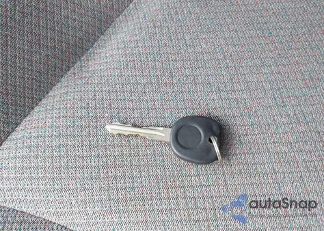 2004 Saturn Ion 1 из США, поврежденный, VIN 1G8AG52F44Z216475